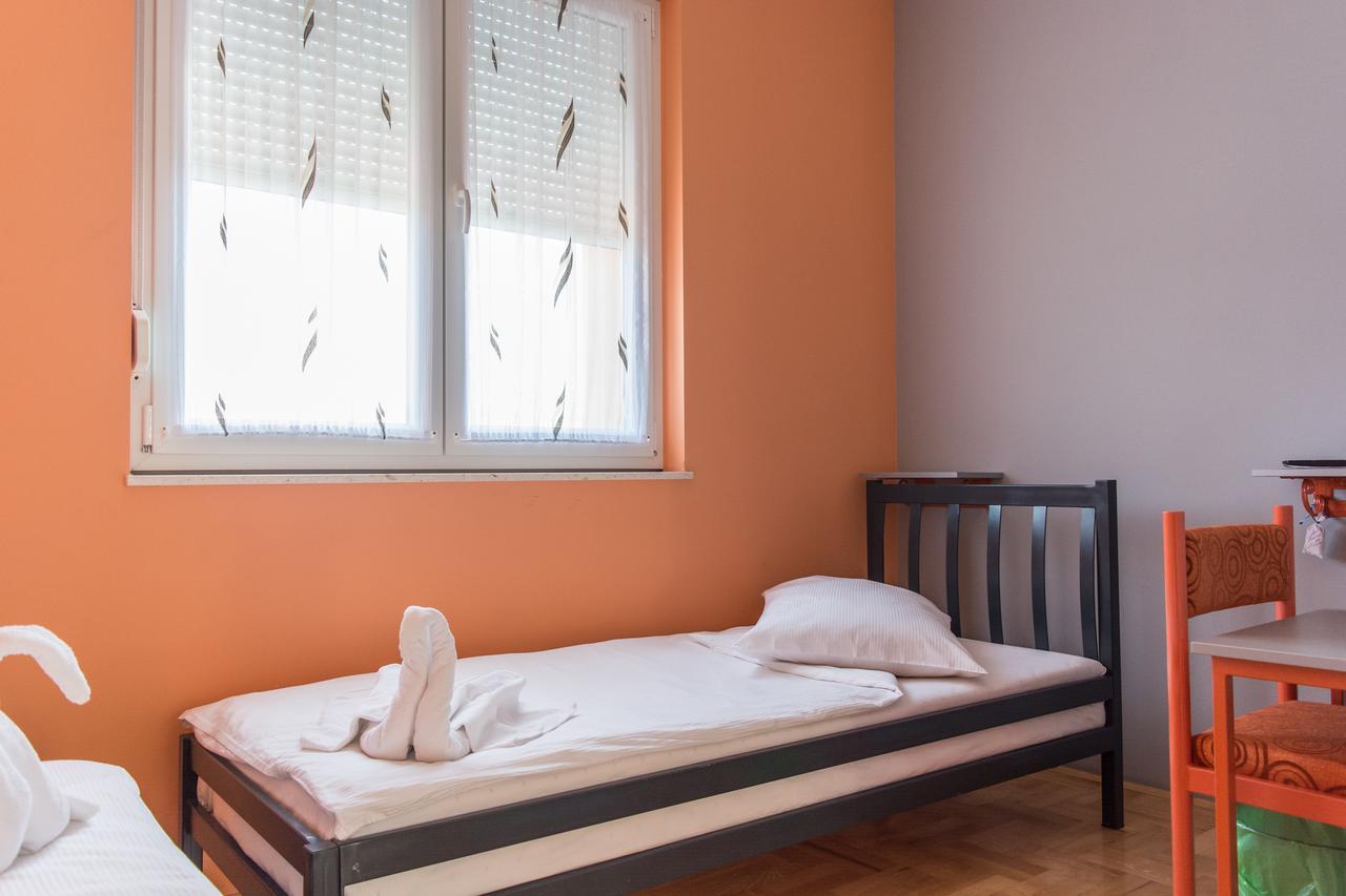 Bed And Breakfast Turist Staro Petrovo Selo Extérieur photo